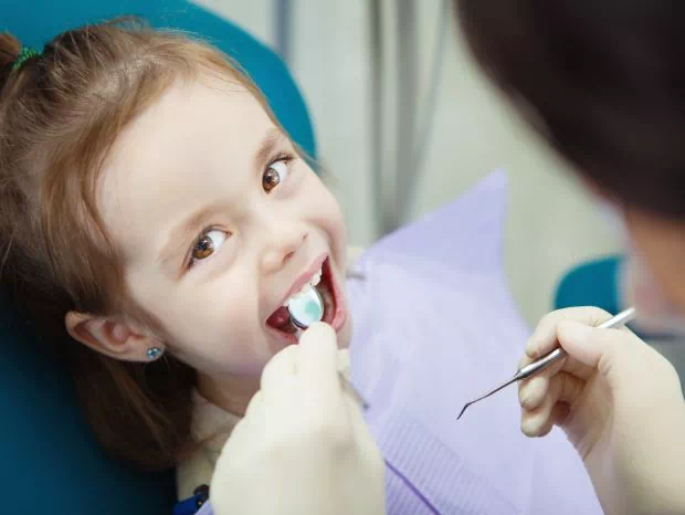 badanie zębów dziecka